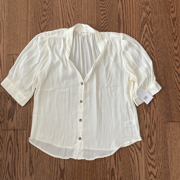 NWT Treasure and bond v neck blouse - Picture 3 of 3